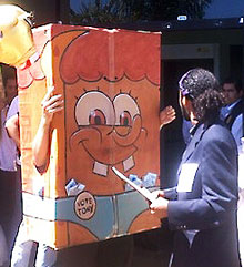 {A1177E3A-EC3D-4843-82D3-636D7E26EC96}_2010abr08_anticandidato